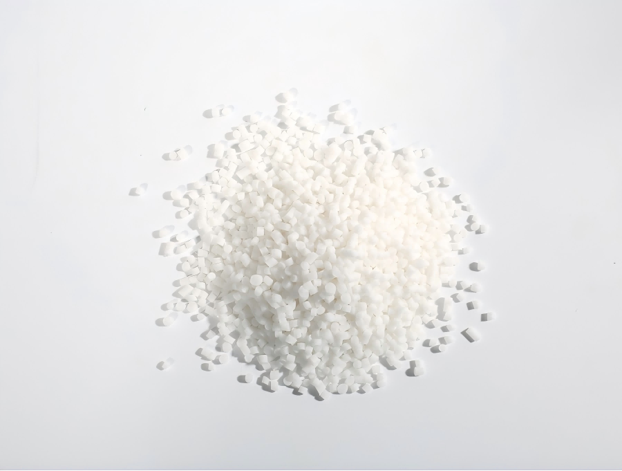 Tutqun TPE Termoplastik Elastomer cızıqlara daha davamlıdırmı? Parlaq versiya ilə fərqlər nələrdir?